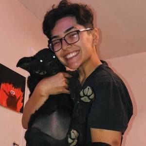 Meet your Posher, Reina